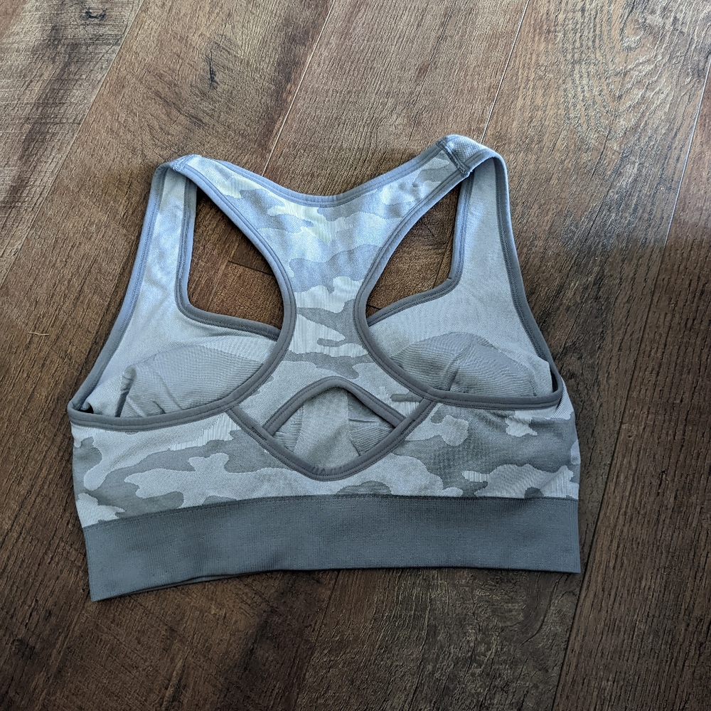 Members Mark Camo Sports Bra Gray Seamless Razorback Size Large - Picture 3 of 4